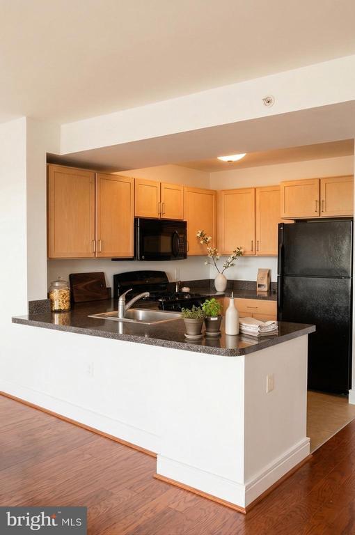 Photo - 800 4th St SW Unit S605