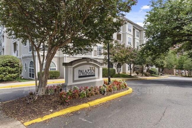 Building Photo - 4551 Strutfield Ln