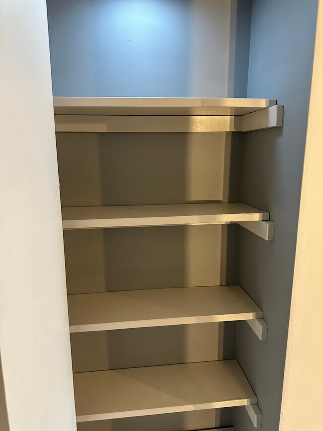 Photo - 8179 Ohio River Blvd Unit 18