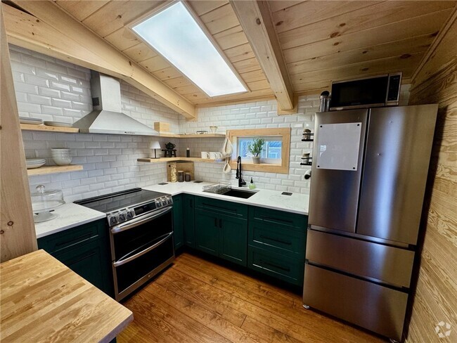 Building Photo - 36835 NY-30 Rental
