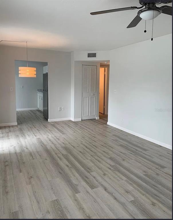 Photo - 4963 Viceroy St Unit B