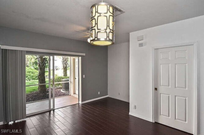 Photo - 10100 Poppy Hill Dr