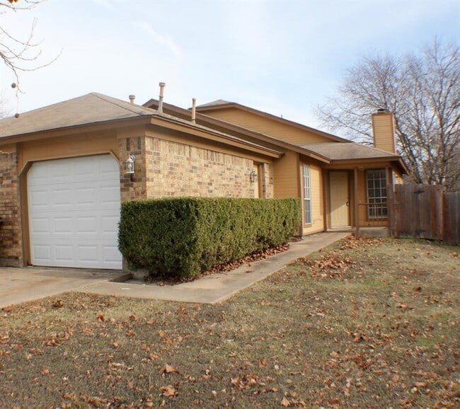 Building Photo - 12223 Tyson Cove
