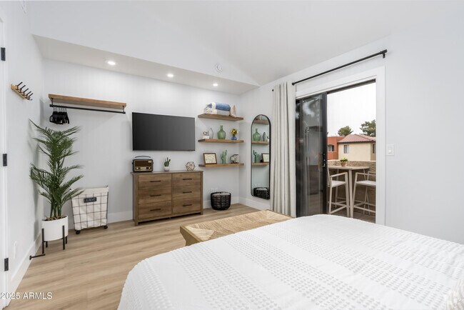 Building Photo - 5704 E Aire Libre Ave Unit 2051 Rental