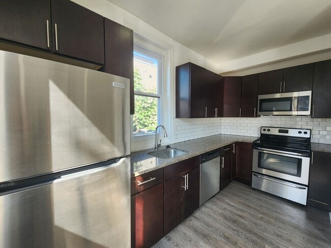 Photo - 2841 W Girard Ave Apartment Unit 2843  2R
