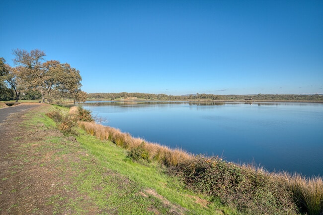 Photo - 6533 Chesbro Cir