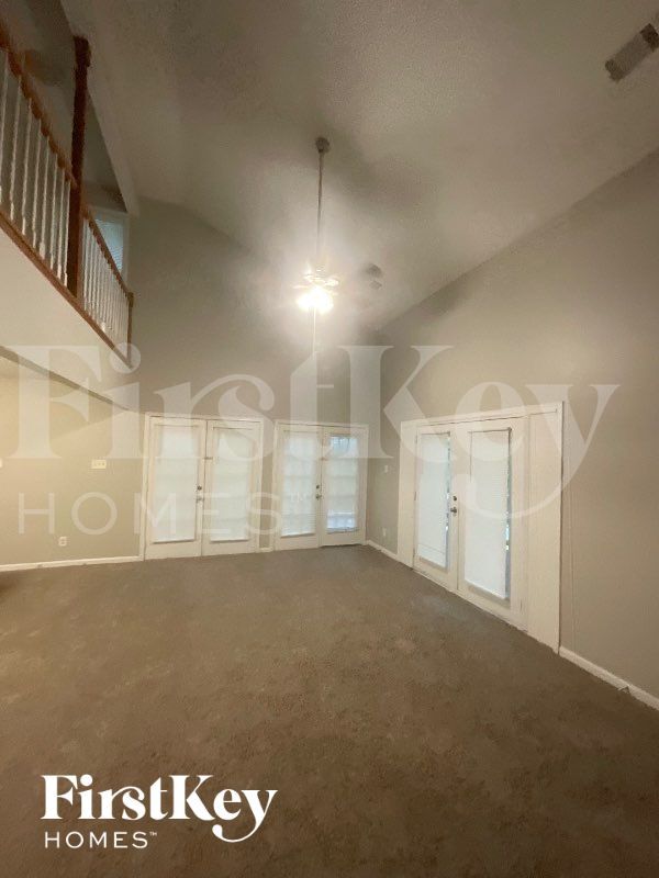 Photo - 4388 Marjorie Rd SW