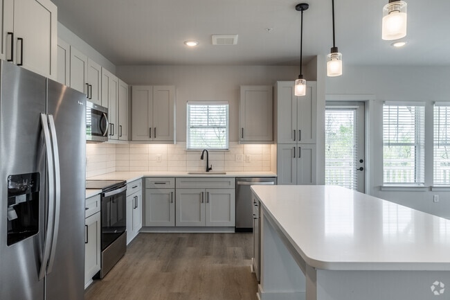 2BR, 2BA - 1,321SF - Kitchen