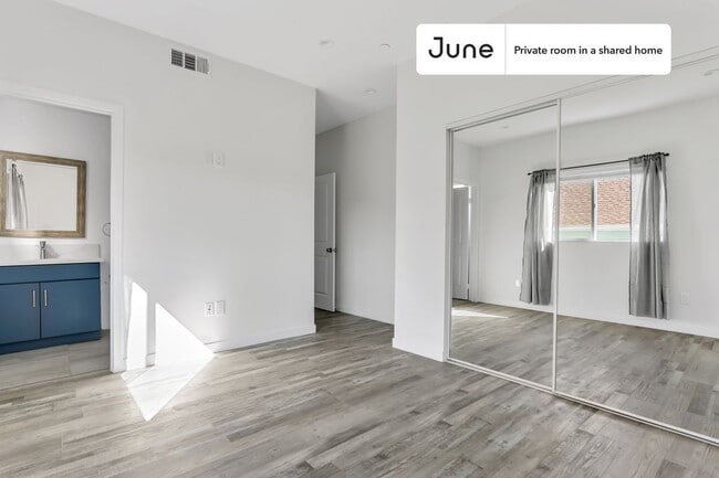 Photo - Room in Shared 5 bed/7 bath home Unit E