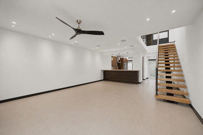 Photo - 3057 E Rose Ln