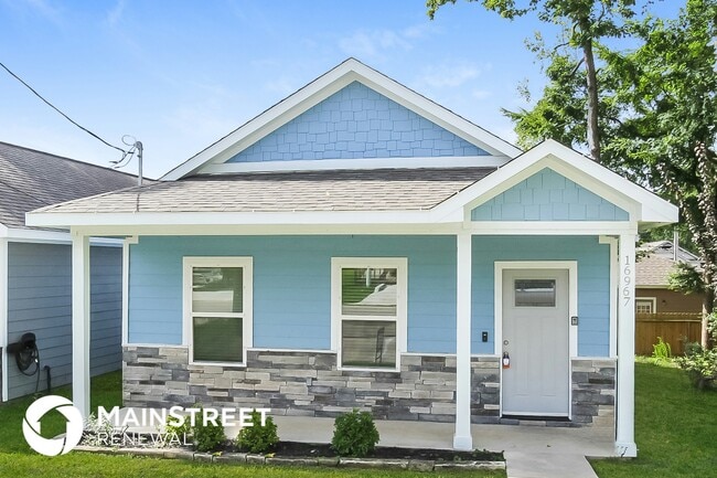 Photo - 16967 W Ivanhoe St