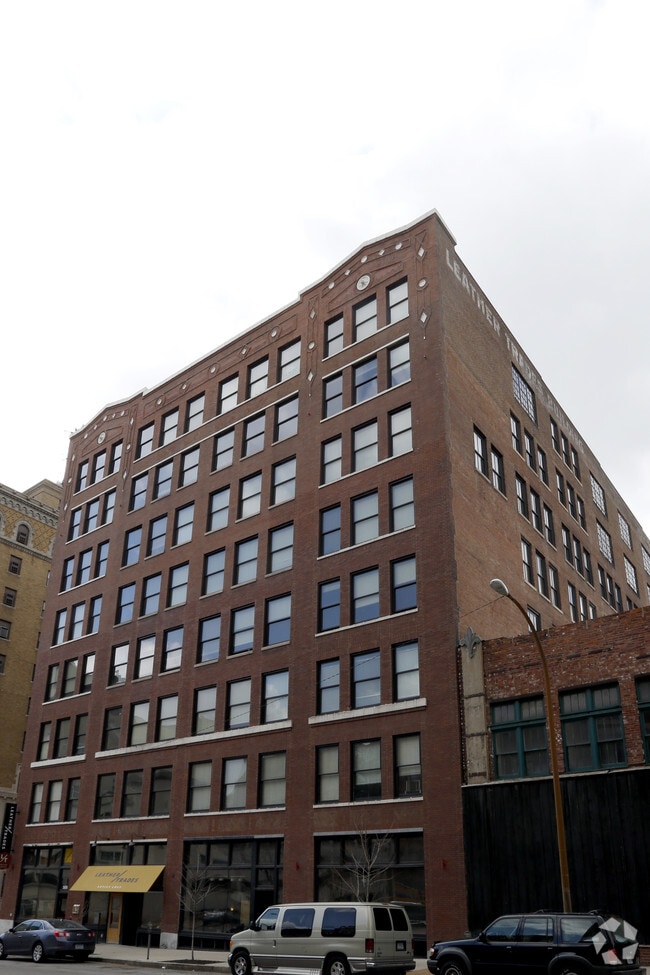 Photo - Leather Trades