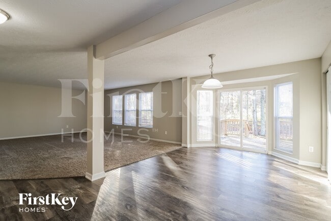 Photo - 53 Wooded Ridge Dr