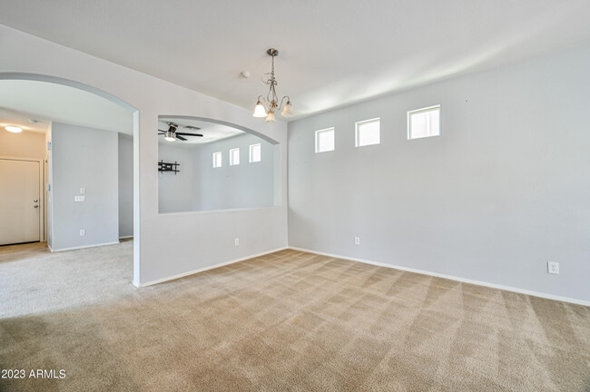 Photo - 9406 S 33rd Dr