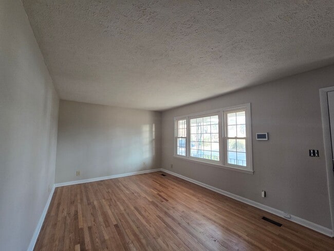 Photo - 5426 Silver Pine Ct