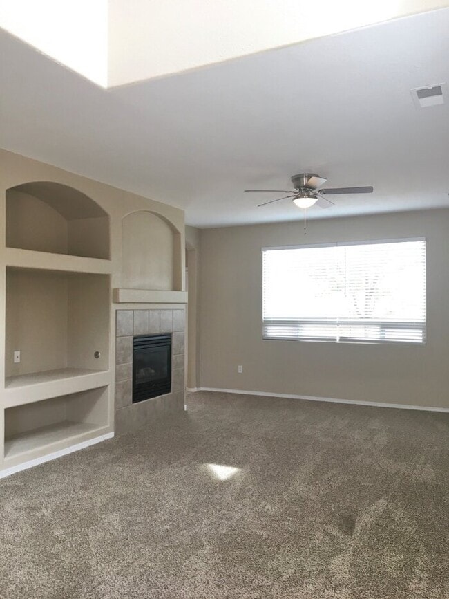 Photo - Gated Community - 2BR//2 Story - Cabezon