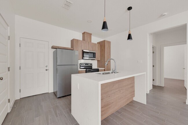 1502 W Platinum Dr Unit 1502 #4