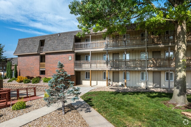 Cedar Ridge Apartments