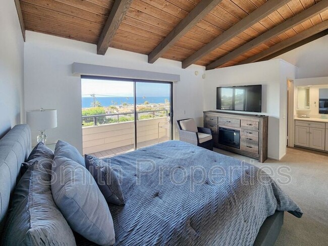 Photo - 420 Palos Verdes Blvd