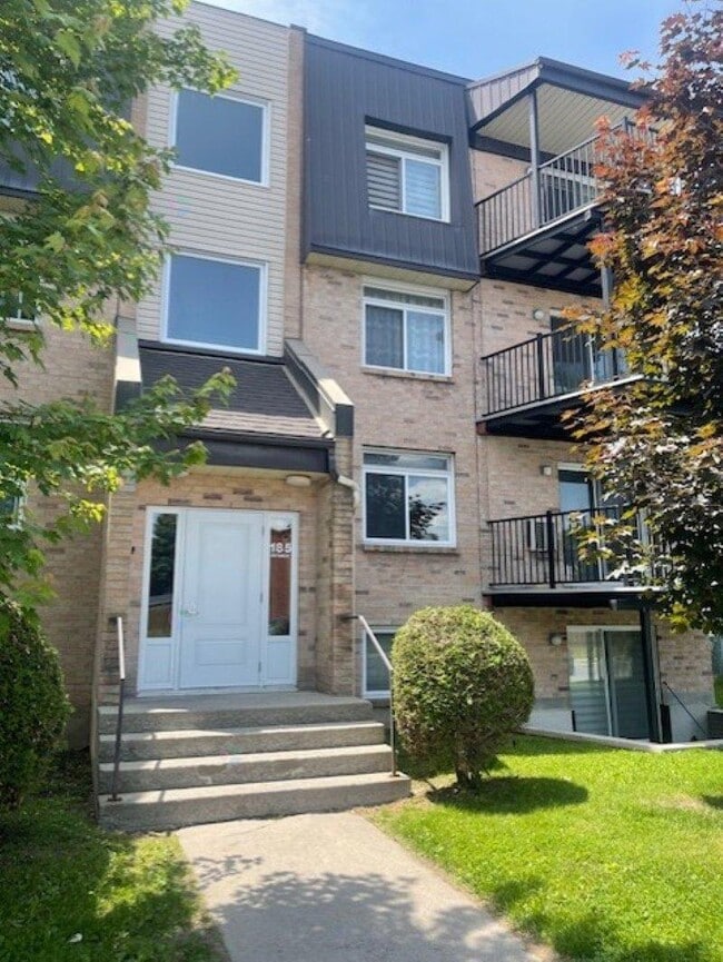 Photo - 185 Rue Mutchmore
