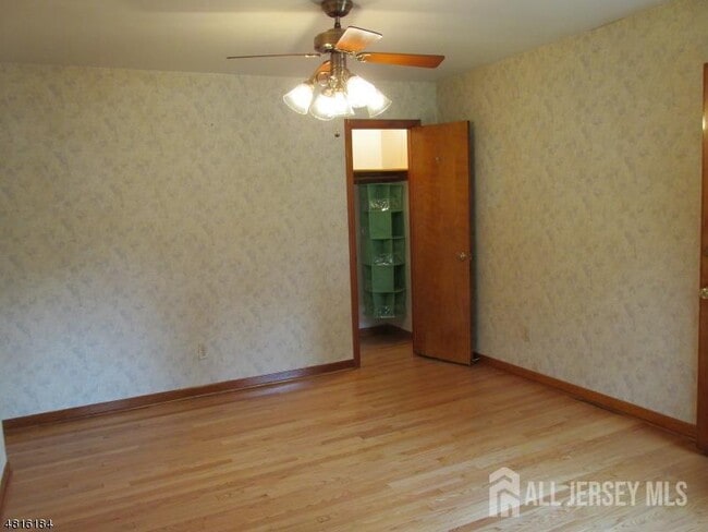 Photo - 1818 W 4th St