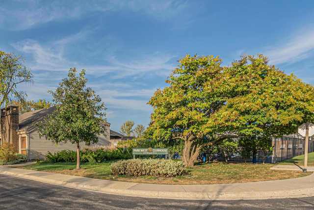 Building Photo - 636 Pintail St