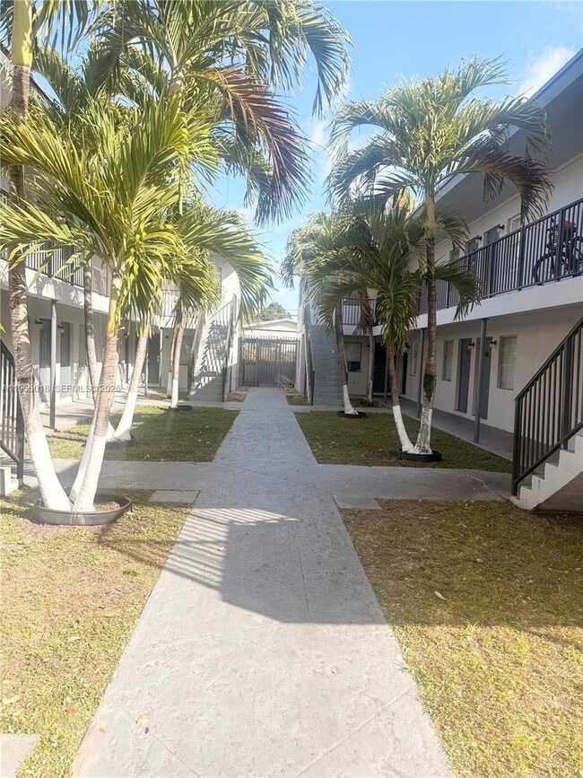 Building Photo - 1125 Sharazad Blvd Unit 1-30