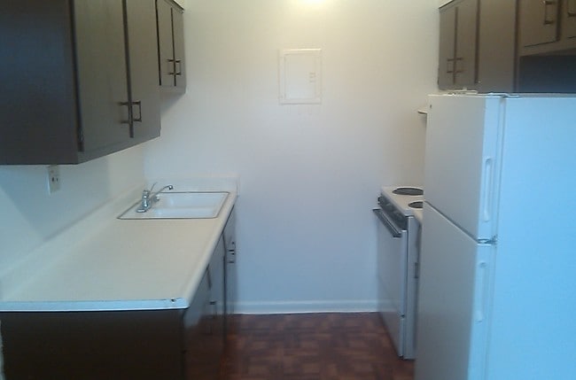 Gerogetown Pl Apartments
