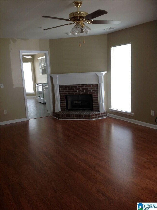 Photo - 200 Willow Point Cir