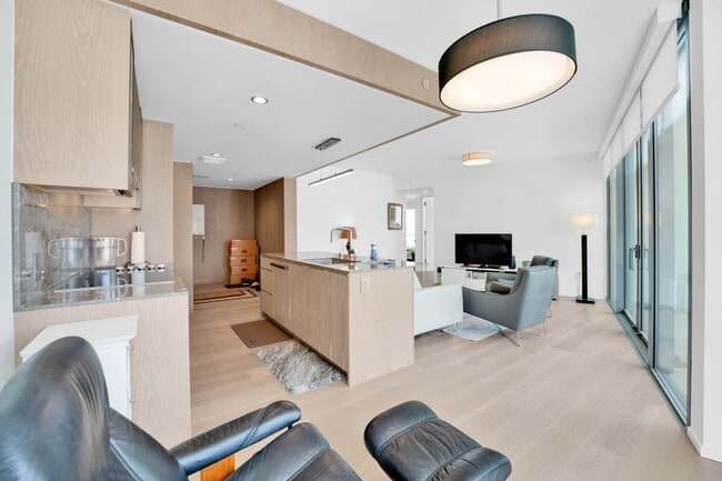 Photo - 1000 Auahi St