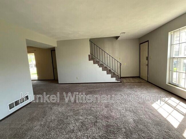 Photo - 704 Ganim Dr