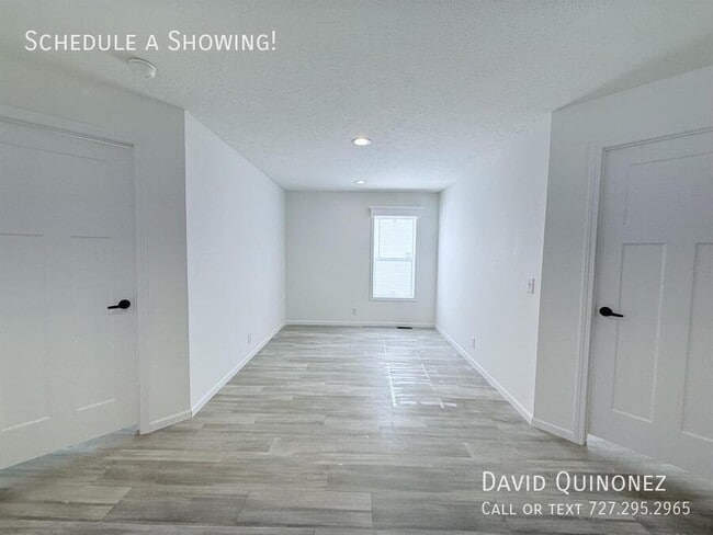 Photo - 6916 Country Ln