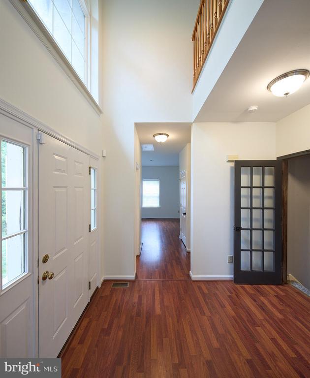 Building Photo - 929 Shenkle Dr Rental