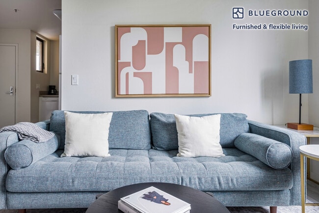 Photo - 1698 University Ave Unit FL4-ID2124