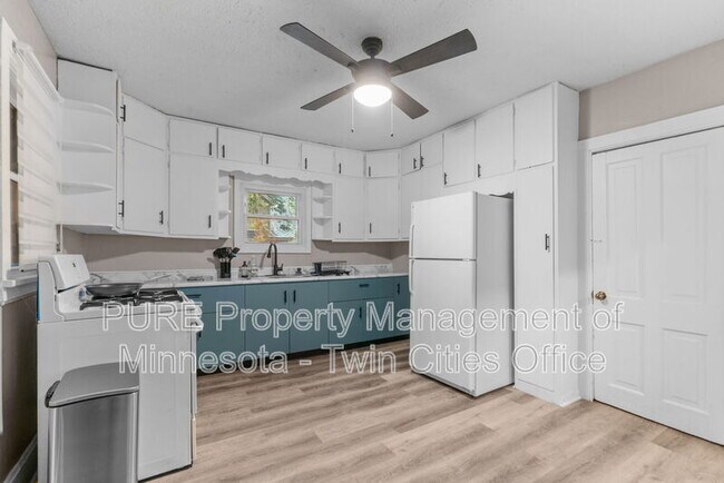 Photo - 667 N Otsego St