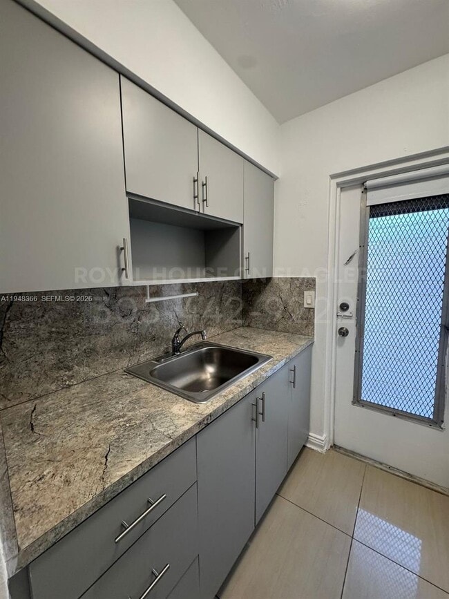 Photo - 4410 W Flagler St Unit 110