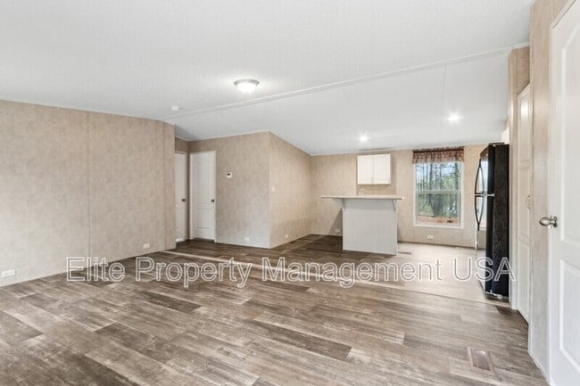 Photo - 3530 Suggs Rd