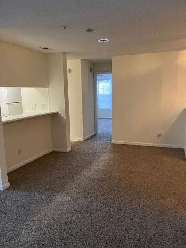 Photo - 802-H Unit 802-H