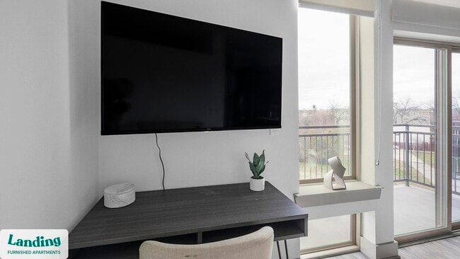 Photo - 3030 Summer St Unit 476.1403407