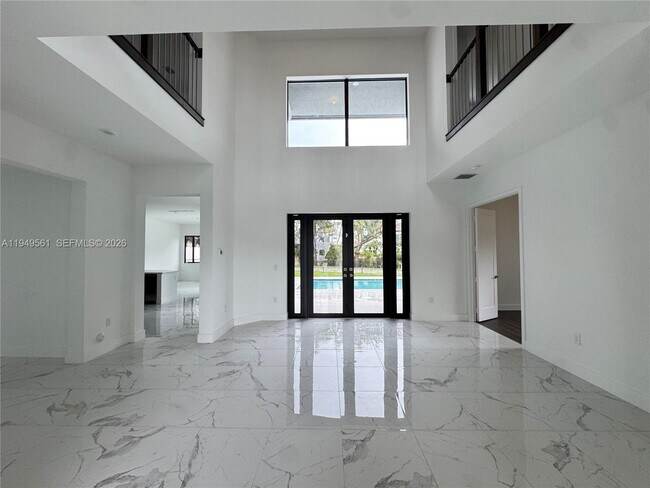 Photo - 19749 NE 16th Pl