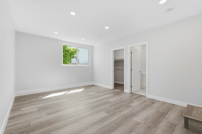 Photo - 16918 Marlin Pl