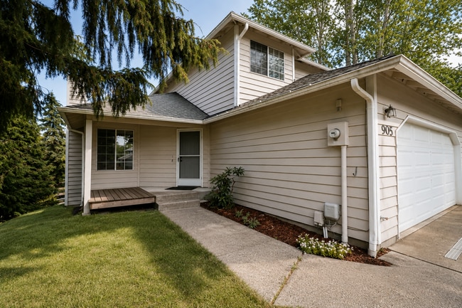 Building Photo - 1637 (TPO) Unit 1