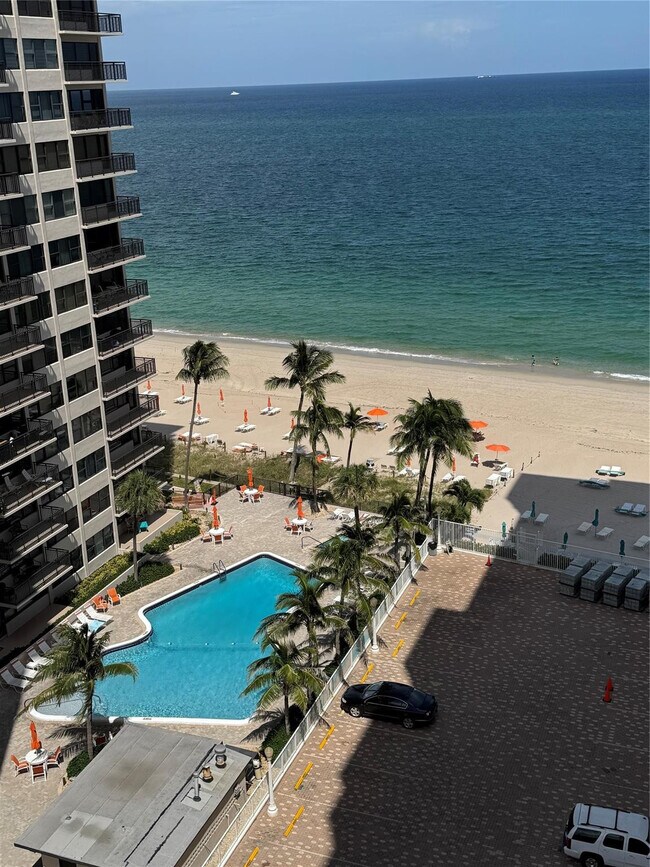 Building Photo - 3750 Galt Ocean Dr Unit 1108