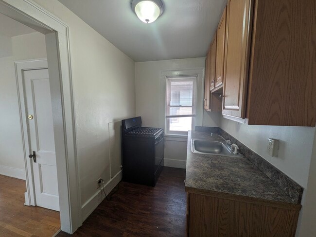 Photo - 608 Elmwood Ave Unit 211-C