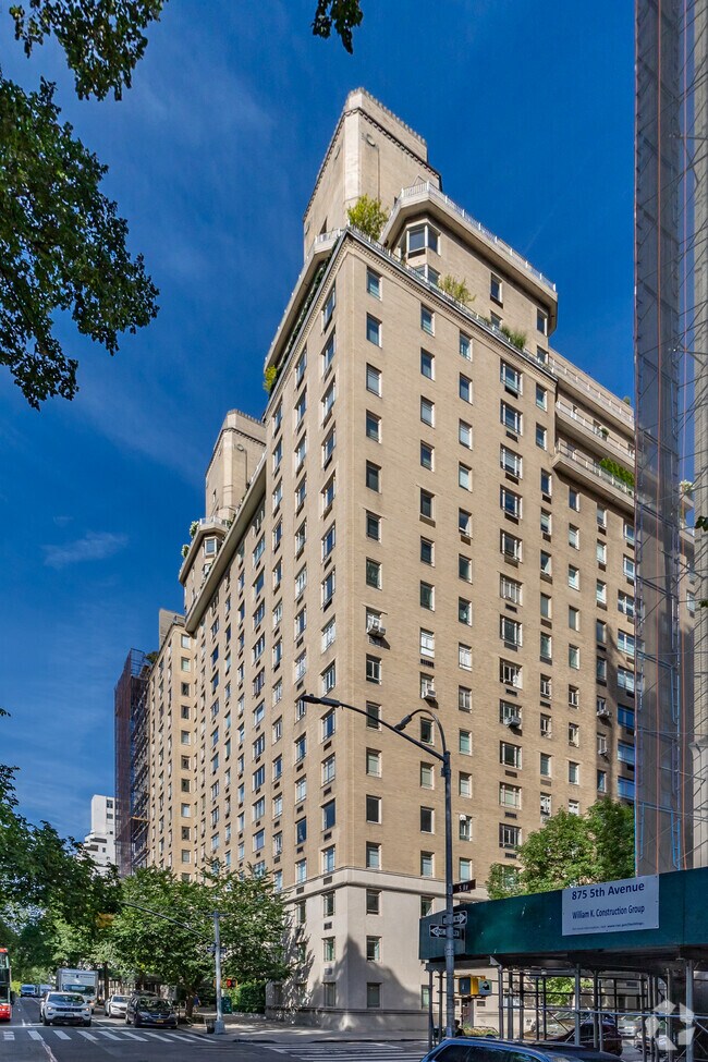 Photo - 880 Fifth Ave