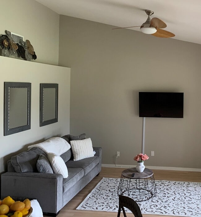 Living Room - 21361 Lancaster Run Unit 222