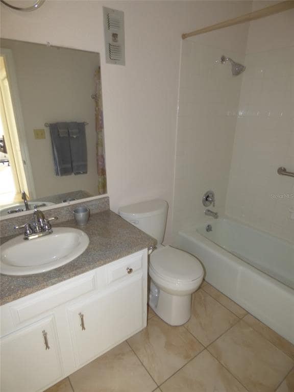 1305 Villa Ln Condo Unit 33 Condo for Rent in Apopka, FL