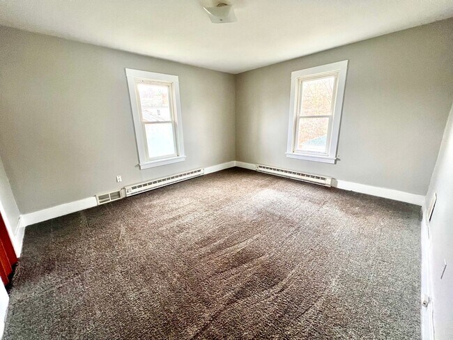 Photo - 210 Penn Ave Unit Apartment #2 (2nd Floor Front)