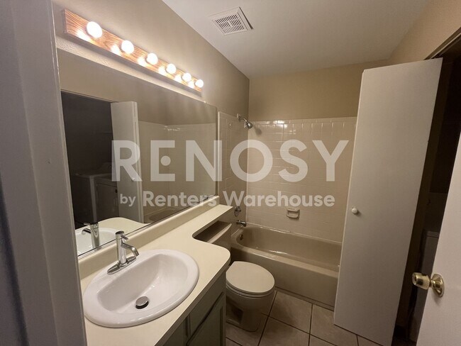 Photo - 18043 E Ohio Ave Unit 203