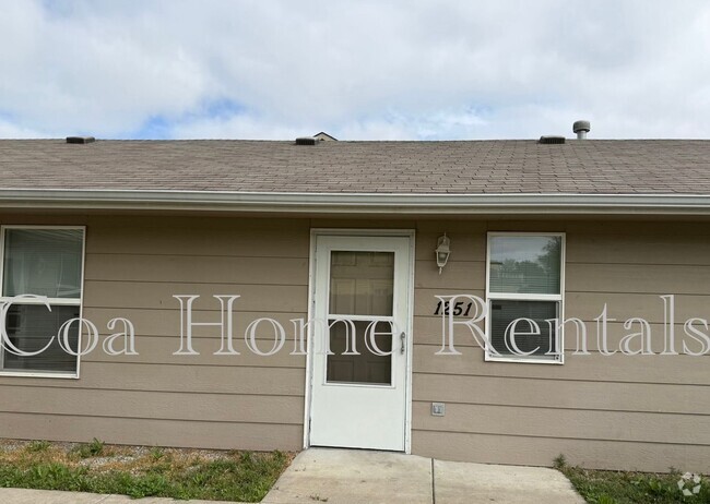 Building Photo - North East Wichita Rental